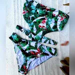 Touché Anthropologie One Piece Cutout Small